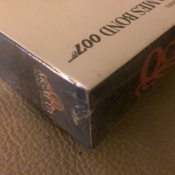 James Bond 007: Octopussy - 1983 - VHS - New! - Picture 3 of 6